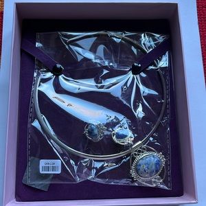 Choker and earring set